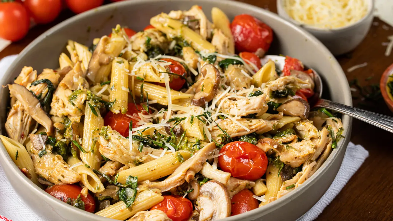 Chicken Penne Pasta with Mushrooms and Tomatoes